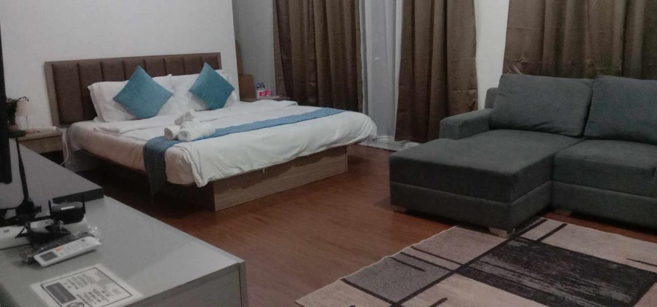 ماكاتي Accommodation Services المظهر الخارجي الصورة
